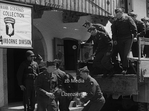 Bergung von Raubkunst in Berchtesgaden 1945