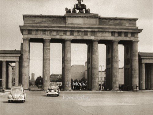 Brandenburger Tor Berlin 1952