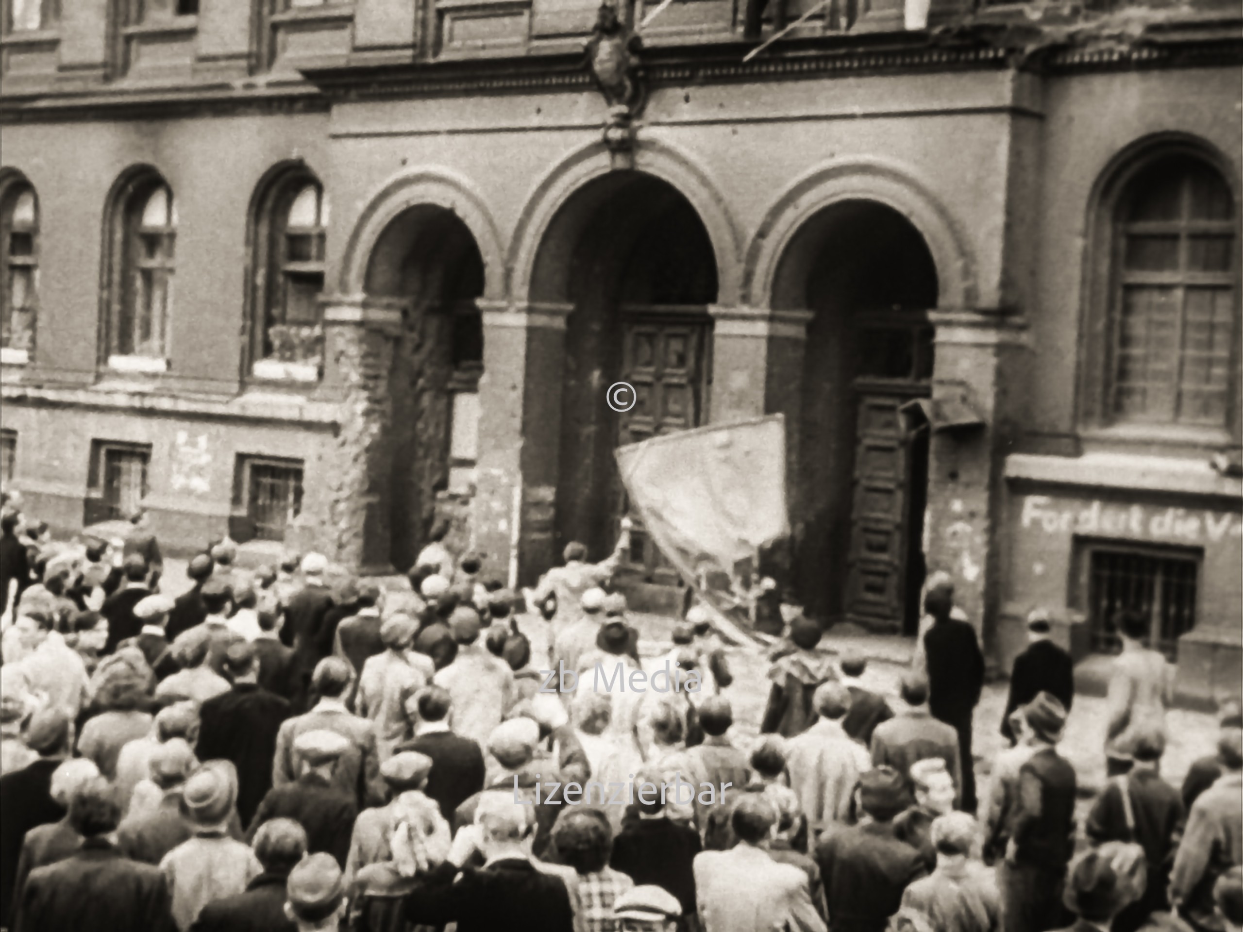 Menschenmenge in Berlin am 17. Juni 1953