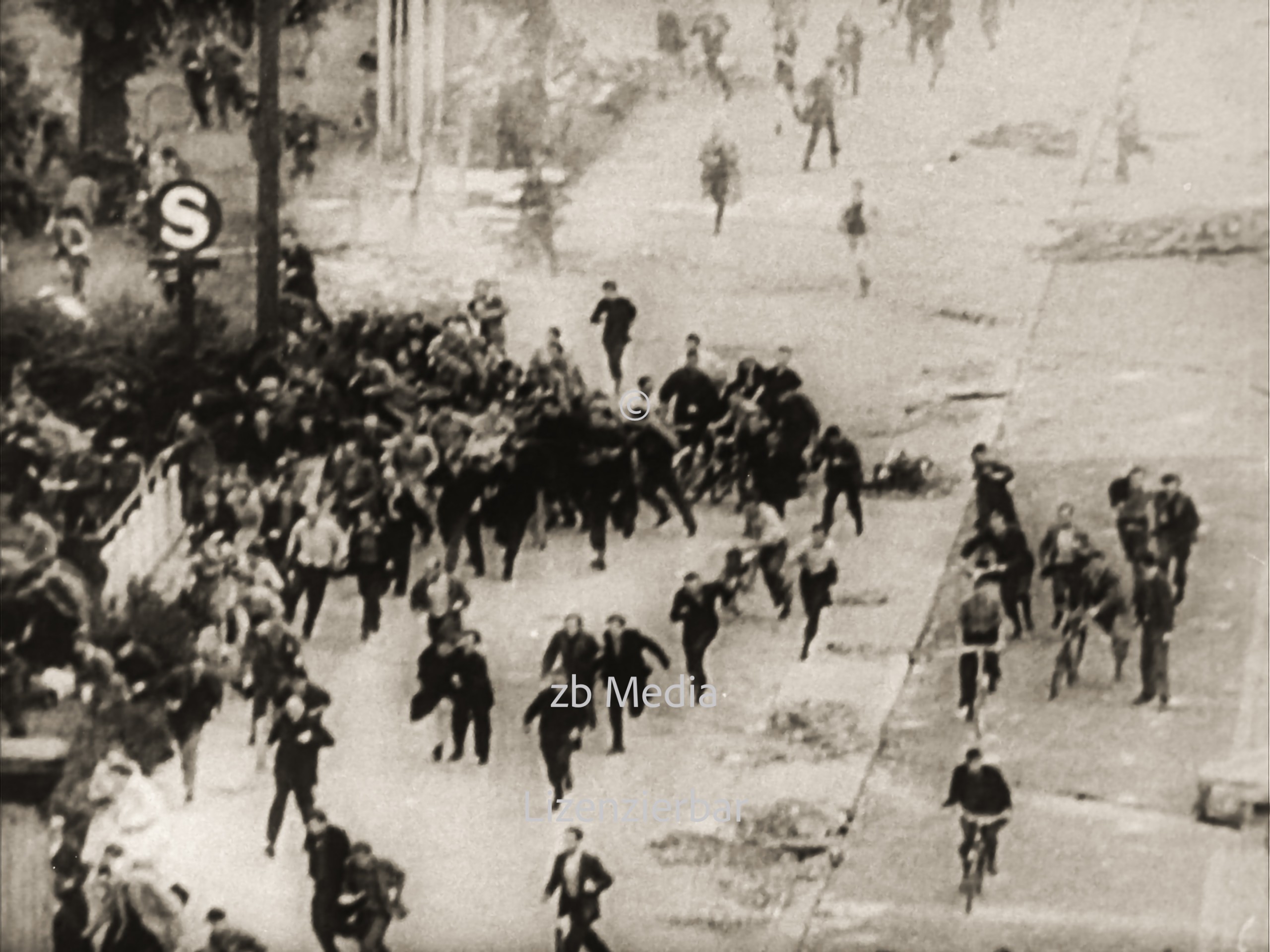 Menschenmenge in Berlin am 17. Juni 1953