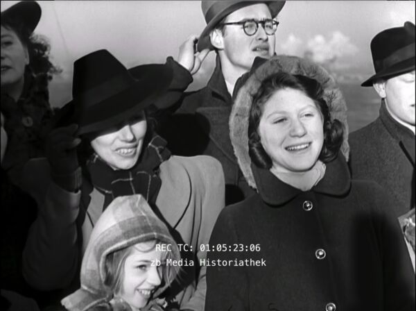 jewish-refugees-rech-New-York-1941