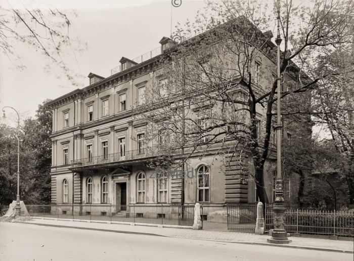 München Briennerstraße 45 Palais Barlow 1933
