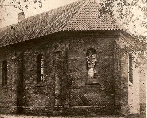 Kerk Anloo achterzijde.jpg