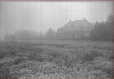 im-Nebel-m.Pavillon-1936