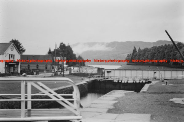 Q000682 Caledonian Canal. Lochness End. 1960