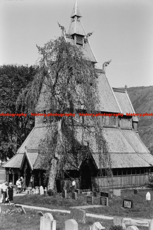 Q001241 Hopperstad stave church in Vik. c1981