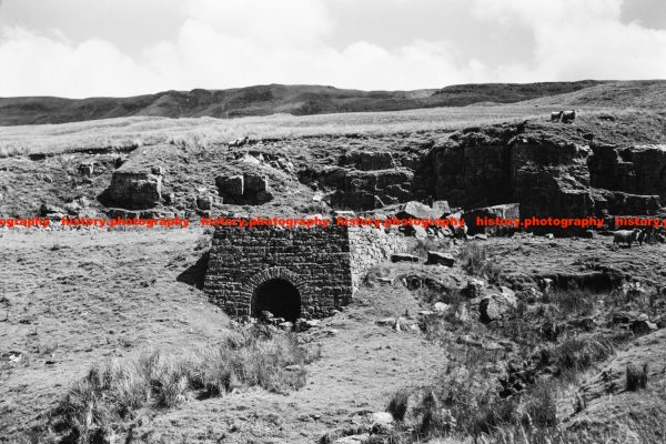 Q002778 Lime kiln. Thrang. Cumbria. 1973