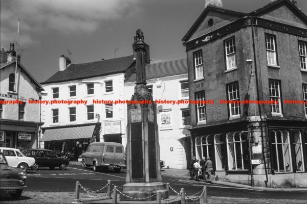 Q003214 Ulverston. Square. Cumbria. 1974