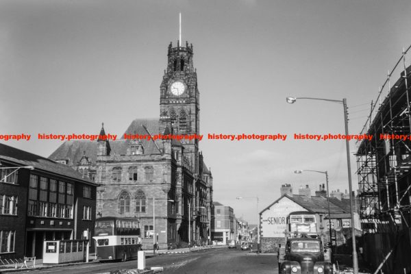 Q003248 Barrow in Furness. Town Hall. Cumbria. 1963