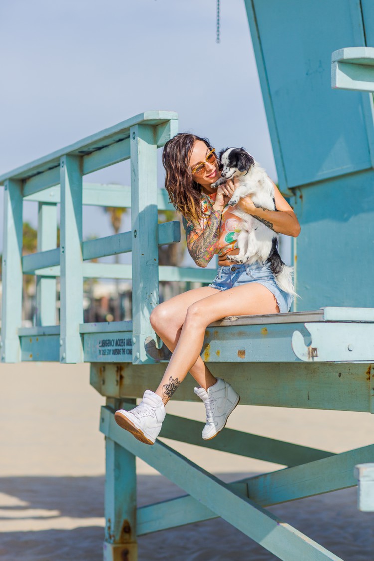 California Venice Beach lifestyle photography by Marianne Taylor. Click through to see more!