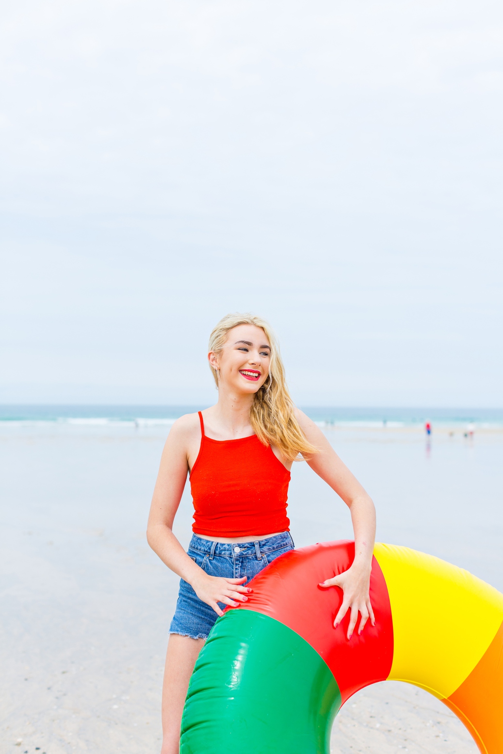 Colourful beach lifestyle photography. Cornwall photography & styling by Marianne Taylor.