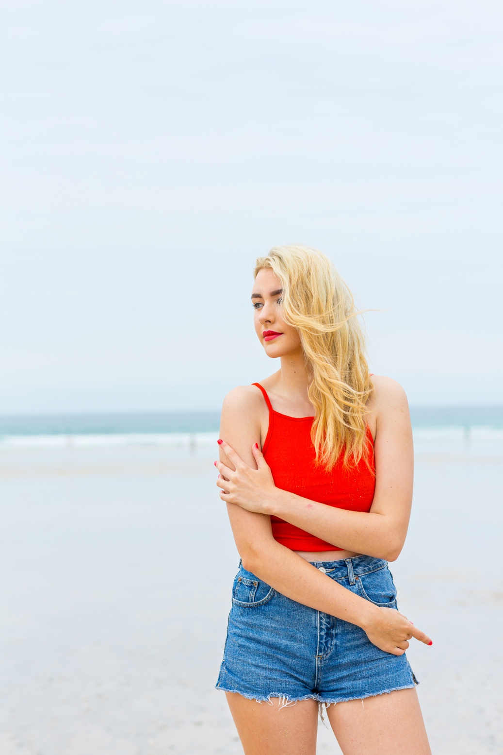 Colourful beach lifestyle photography. Cornwall photography & styling by Marianne Taylor.