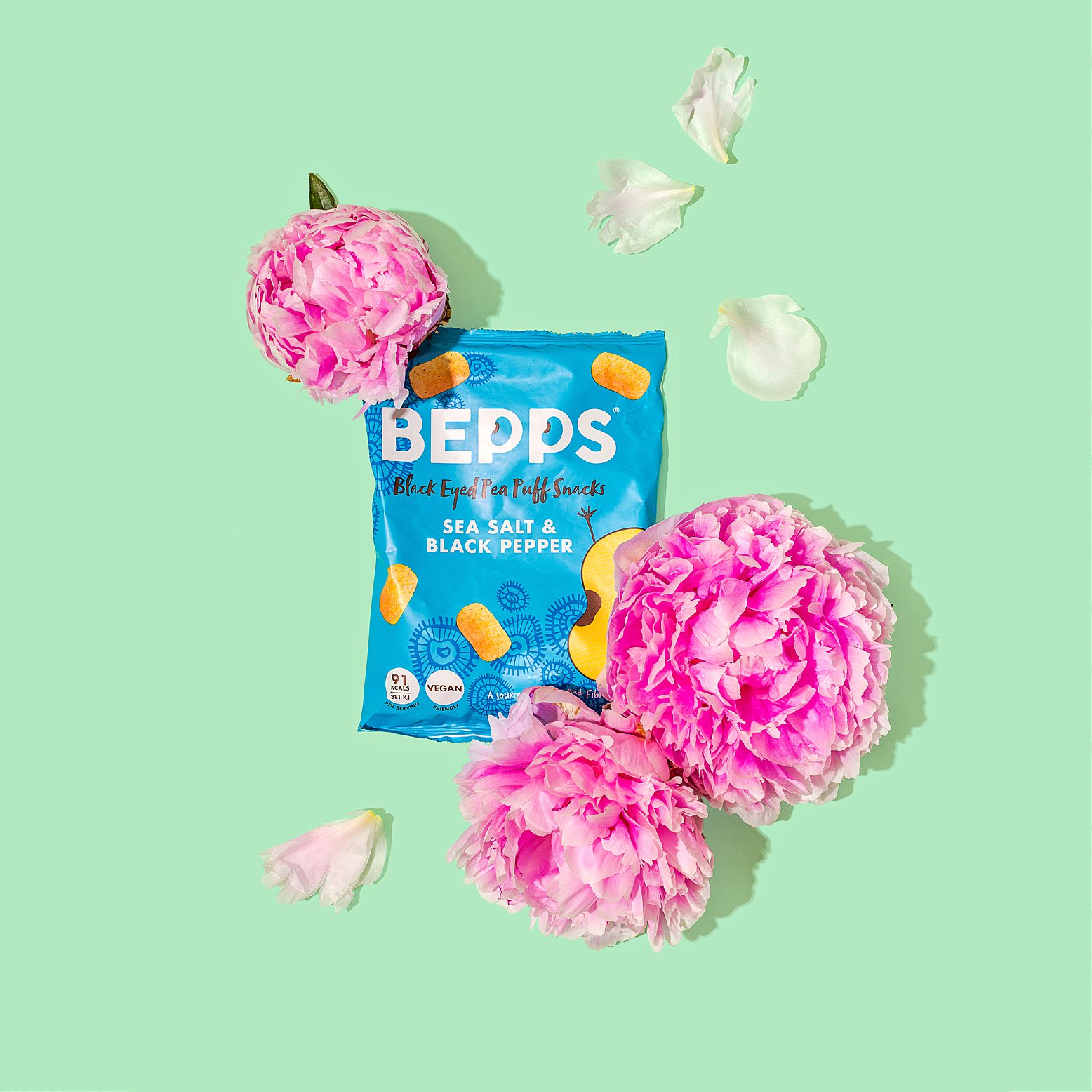 Colourful content creation for Bepps Snacks. Product & lifestyle photography by Marianne Taylor.