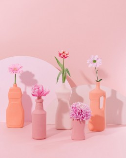 Colourful content creation for Foekje Fleur ceramic vases. Styled product photography by Marianne Taylor.