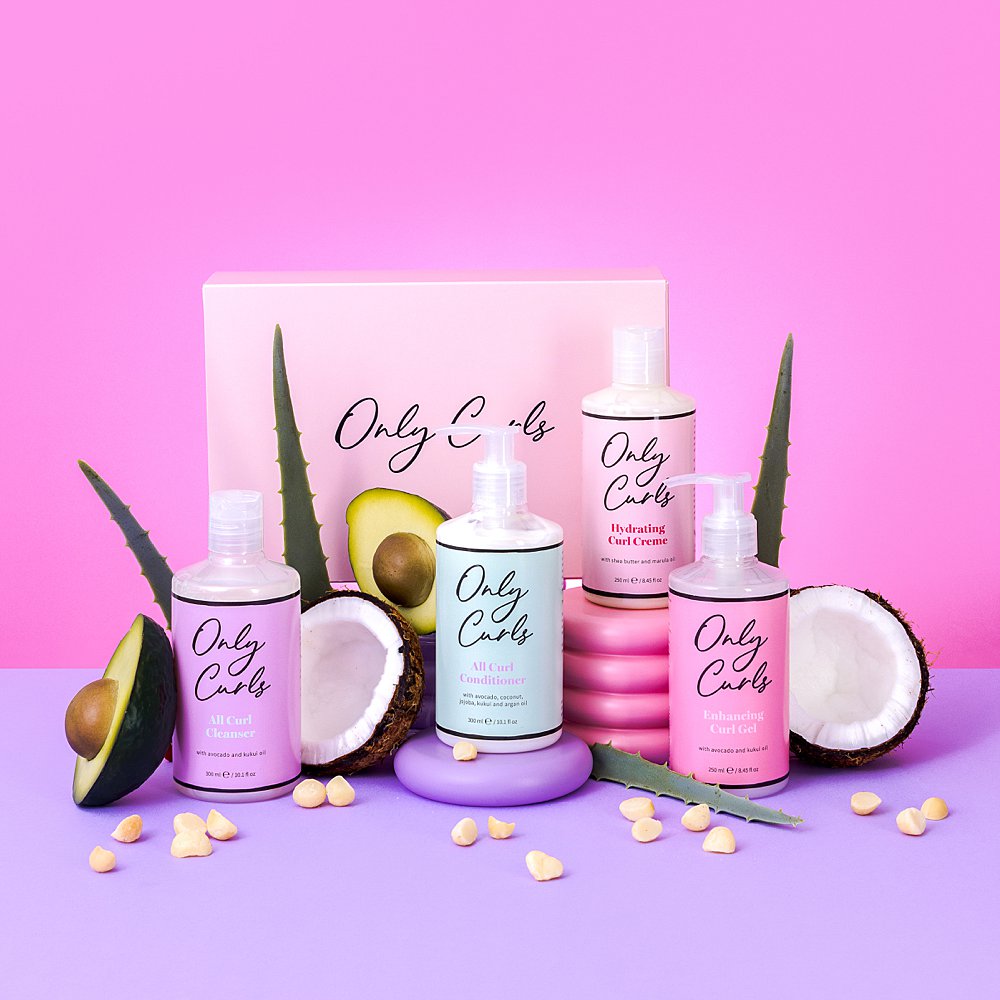 Colourful content creation for Only Curls curly hair brand. Styled still life photography and stop-motion animation by HIYA MARIANNE photo production studio.