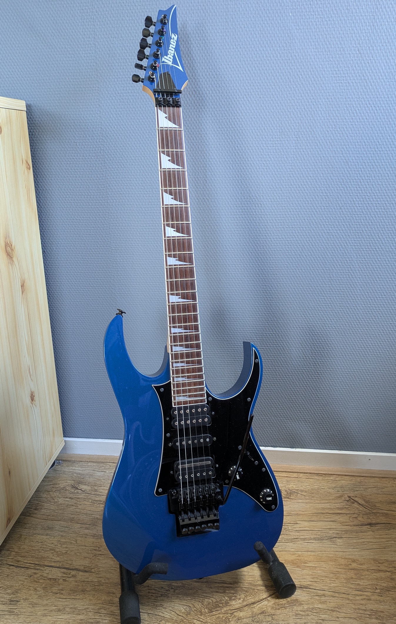 Ibanez Ibanez
