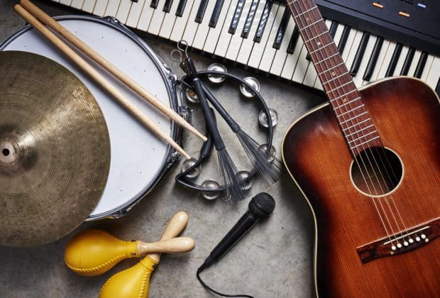 Read more about the article 10 spørsmål om musikkinstrumenter