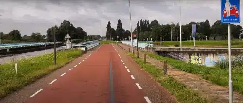 Bisiklet yolu giriş