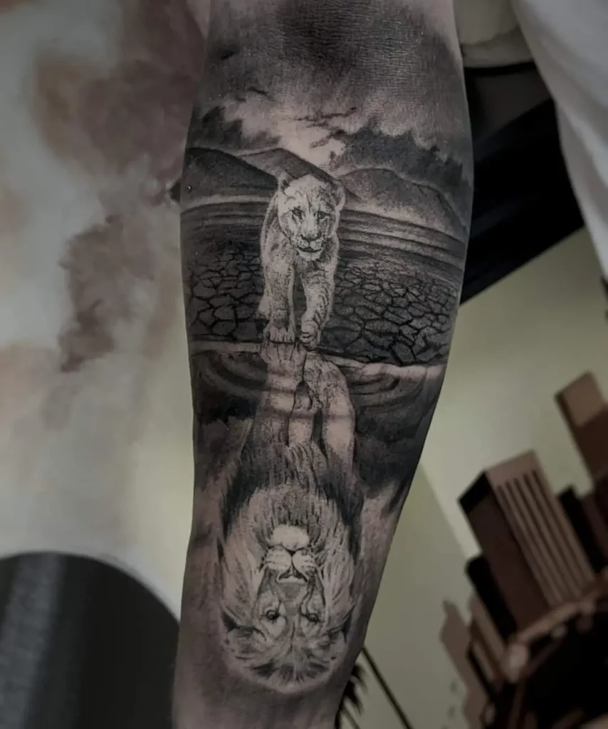 realistische tatoeages lleeuw tattoo spiegelbeeld