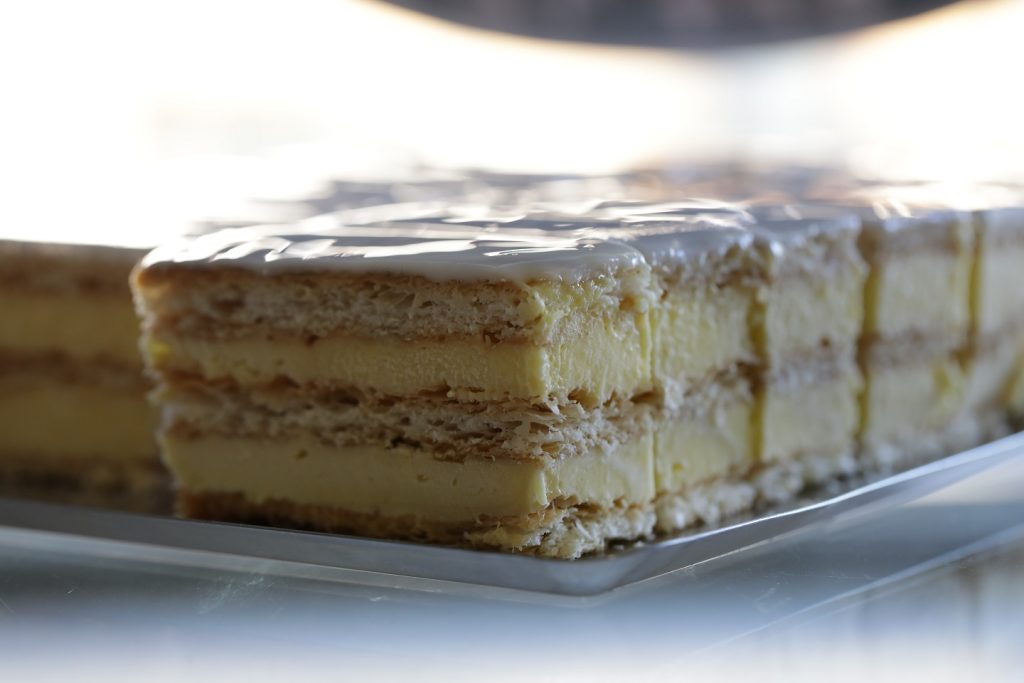 Cremeschnitten aus der Holzofenbäckerei Jeuss