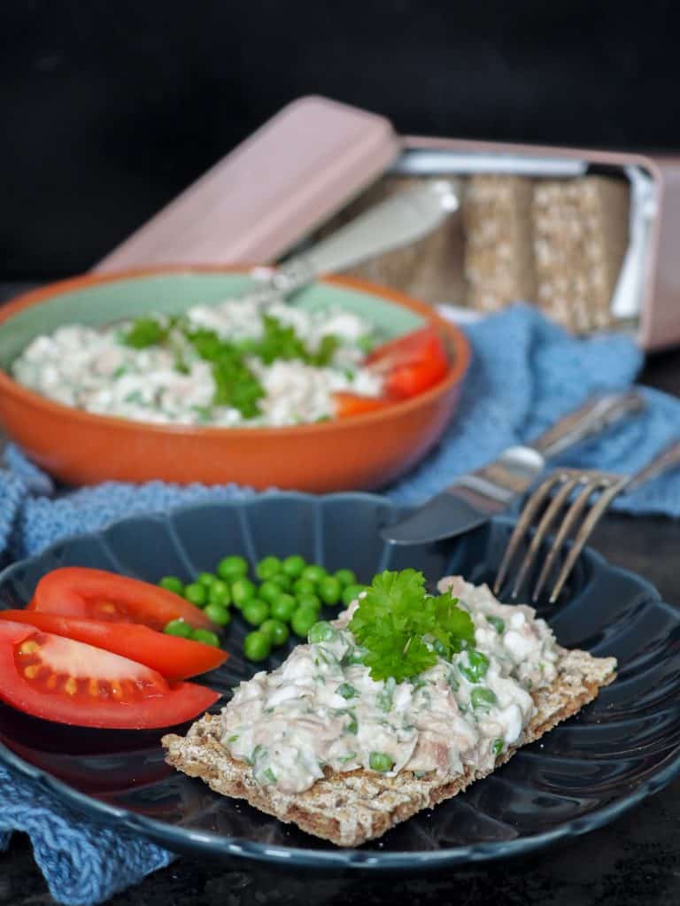 Tunsalat med hytteost
