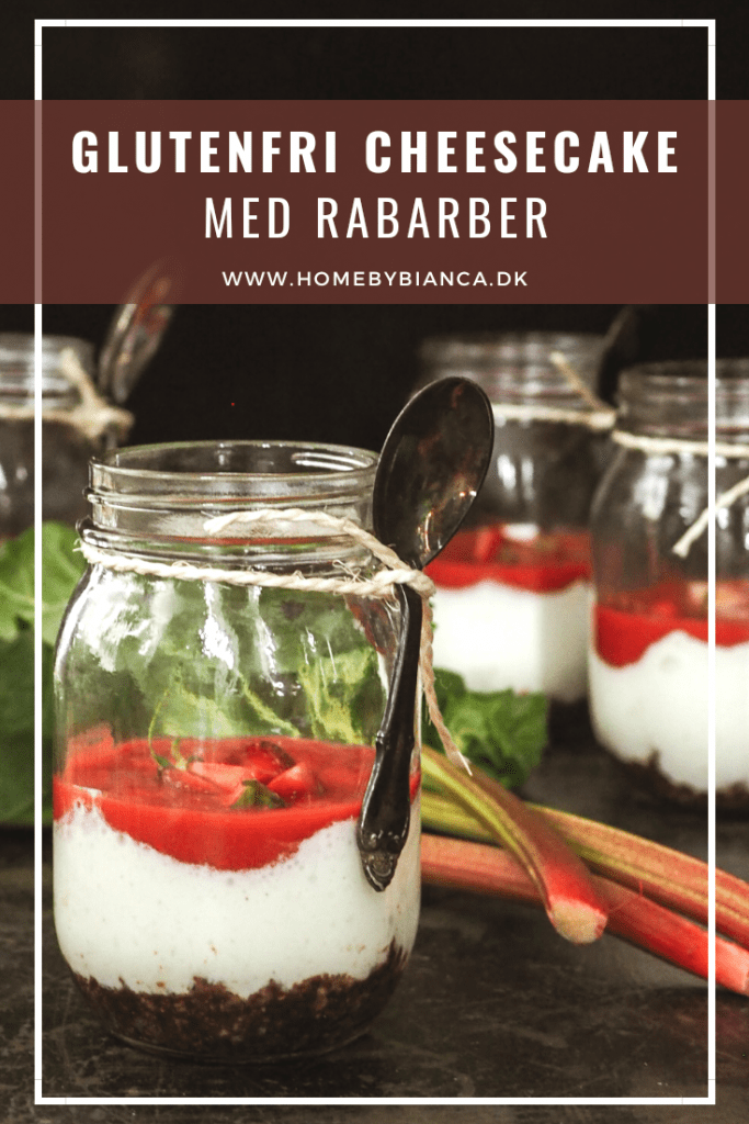 Glutenfri cheesecake med rabarber