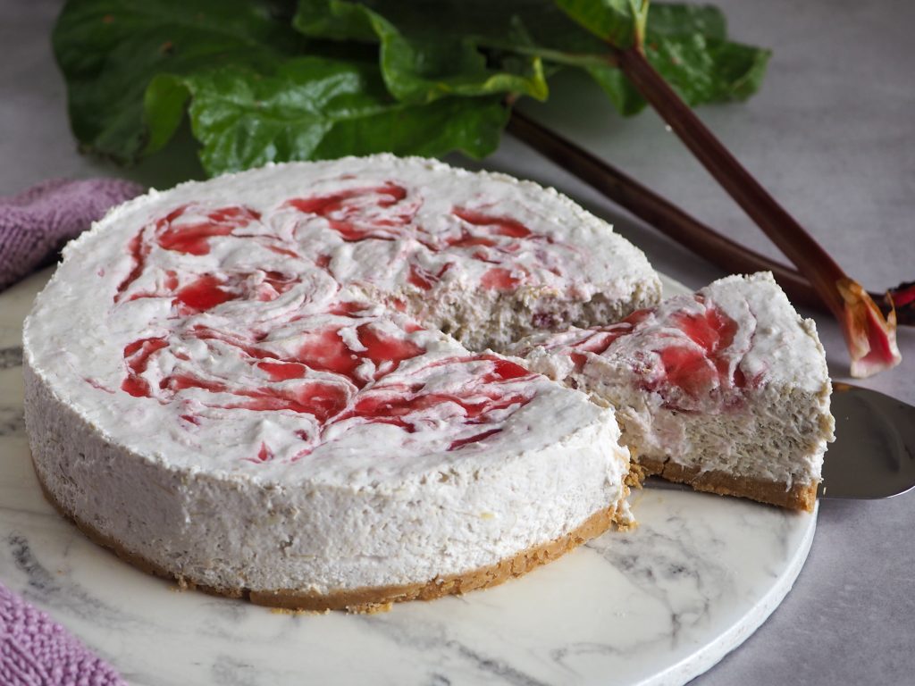 Vegansk rabarber cheesecake opskrift