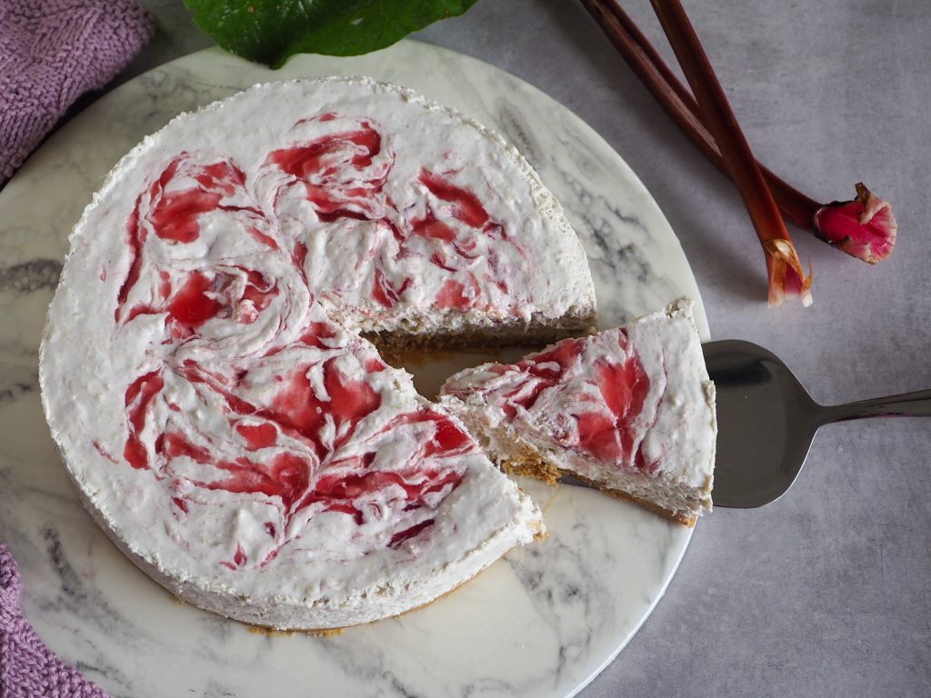 Vegansk rabarber cheesecake opskrift