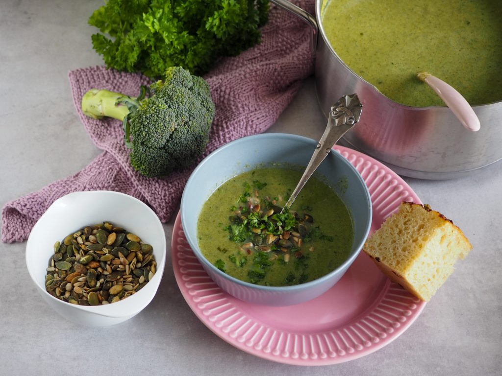 Broccolisuppe med kokosmælk opskrift