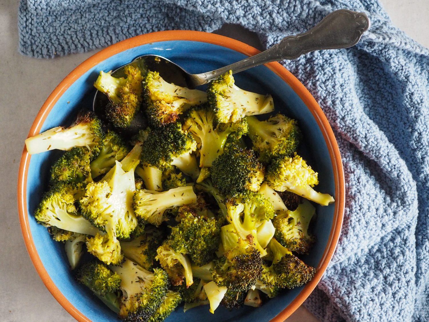 Bagt broccoli i ovn