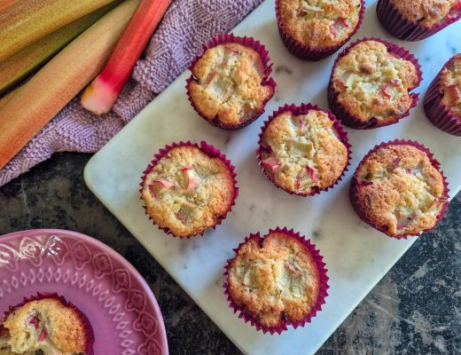 Rabarbermuffins med marcipan