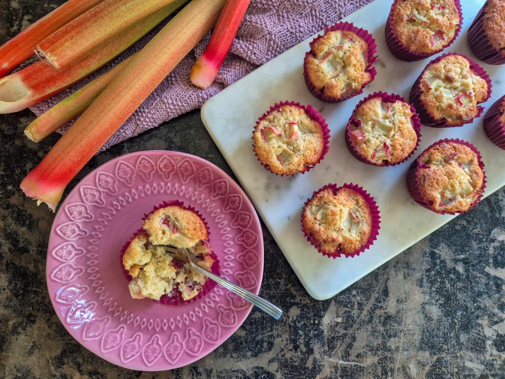 Rabarbermuffins med marcipan