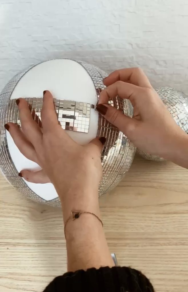 DIY – Boule à facettes – Home Inspiration by Manon Thonnard