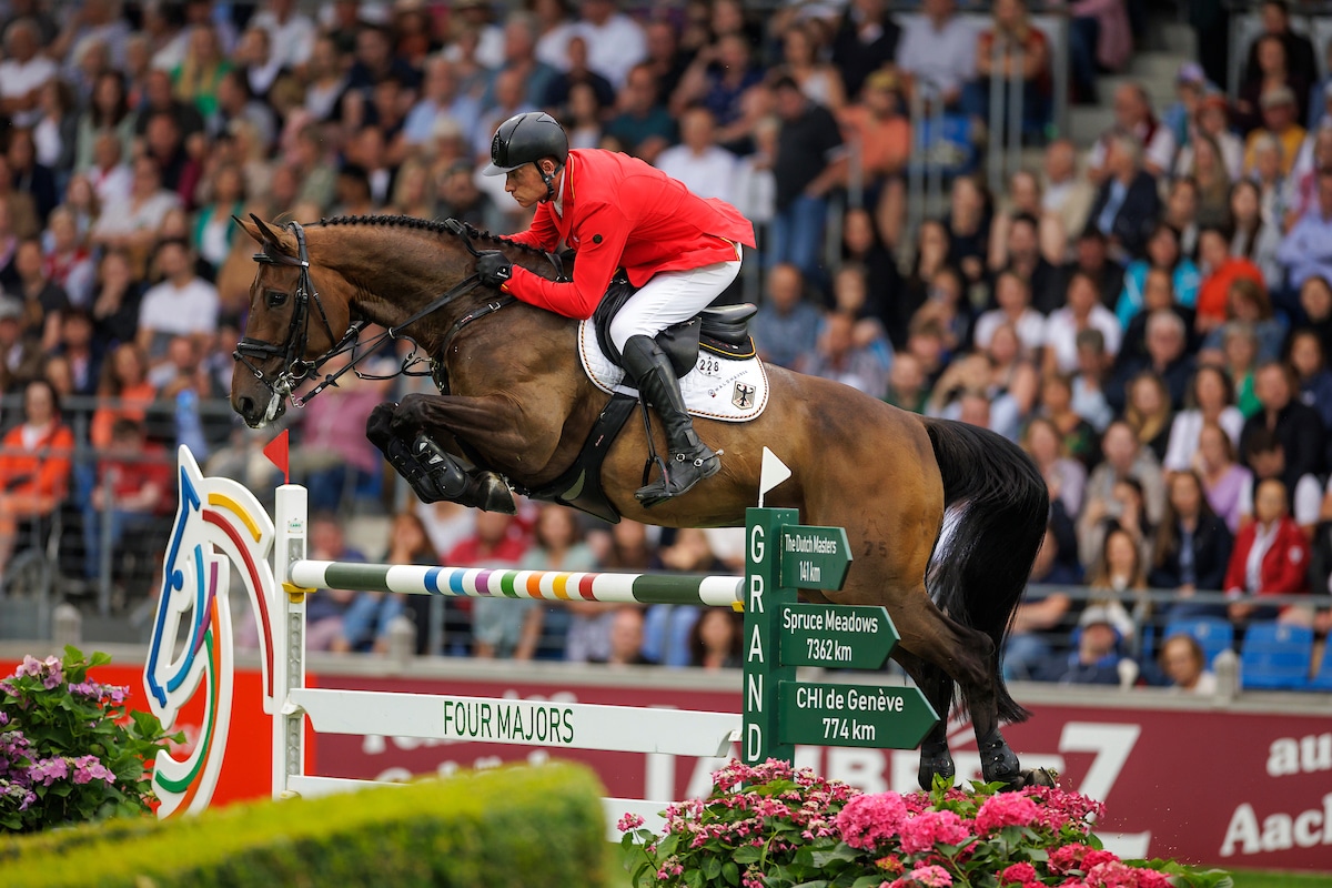 Starissa und Mario Stevens gehören zu den erfolgreichsten deutschen Paaren im Parcours. Foto: Lafrentz