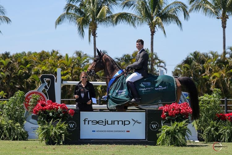 David O'Brien und El Balou OLD werden als Gewinner des mit Sarah O'Brien dotierten Freejump CSI3* Grand Prix Qualifier im Wert von 32.000 US-Dollar vorgestellt. Foto © Sportfot