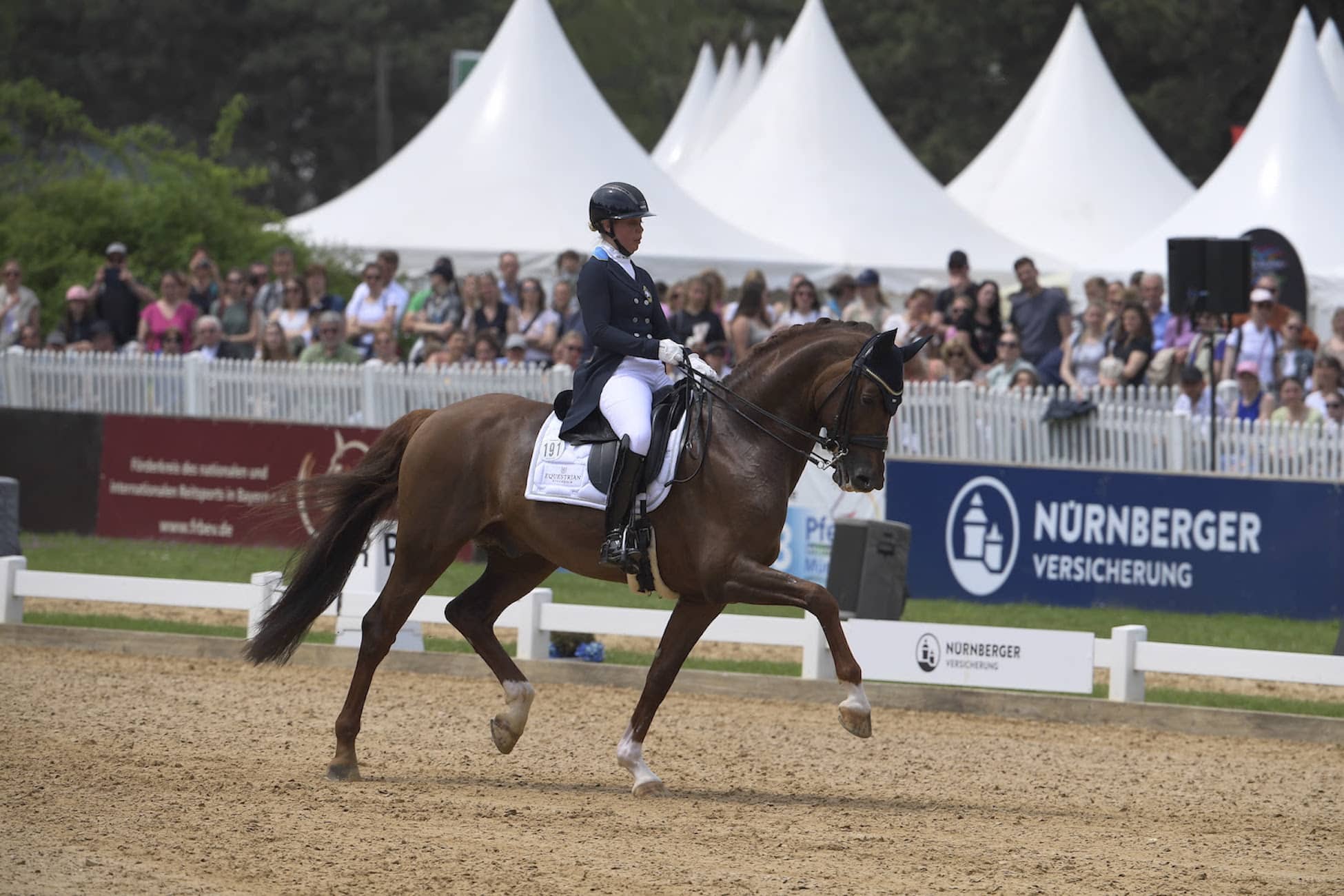 Therese Nilshagen und La Vie sicherten sich in München 2023 das Finalticket des NÜRNBERGER BURG-POKALs bei der Pferd International. (Foto: Maximilian Schreiner)