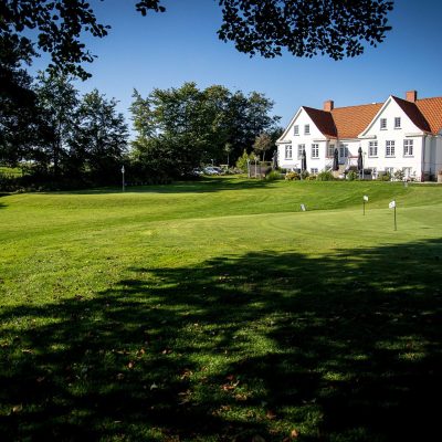 Tag på golfophold med adgang til Faaborg Golfbane