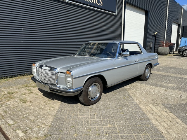 Mercedes 280 CE ”Strich-Acht”
