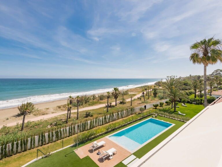 House of Marbella A beach front oasis on the prestigious New Golden Mile 30 768x576