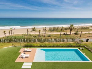 House of Marbella A beach front oasis on the prestigious New Golden Mile 6 300x225