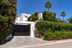 House of Marbella A Remarkable Designer Villa 3 300x200