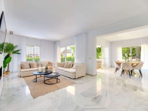 House of Marbella A luxurious retreat nestled in the heart of Marbella 20 300x225