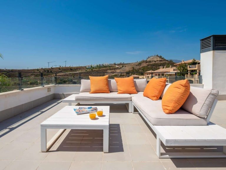 House of Marbella Get ready to have a blast 18 768x576