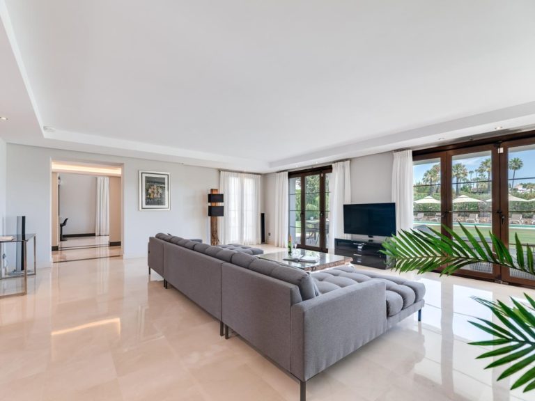 House of Marbella A stunning modern masterpiece in Marbellas prestigious Golf Valley 8 768x576