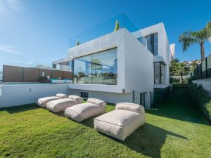 House of Marbella Your Luxurious Scandinavian Style Retreat 20 300x225