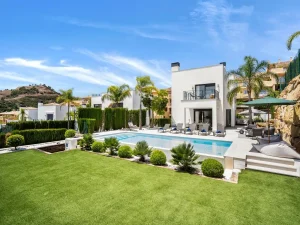 House of Marbella A place of pure luxury and relaxation 6 300x225
