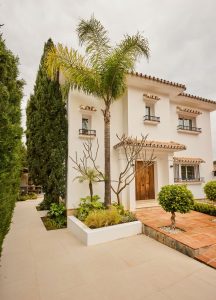 Villa Toro House of Marbella 42 216x300