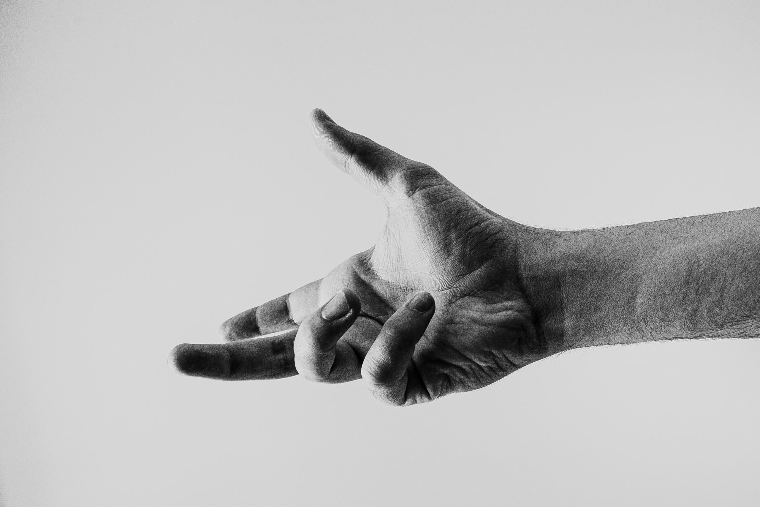 ave-calvar-5u4L-E4eQWw-unsplash