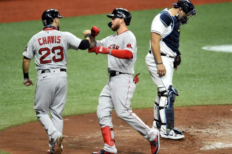 Gran actuación de Alex Verdugo en triunfo de Boston