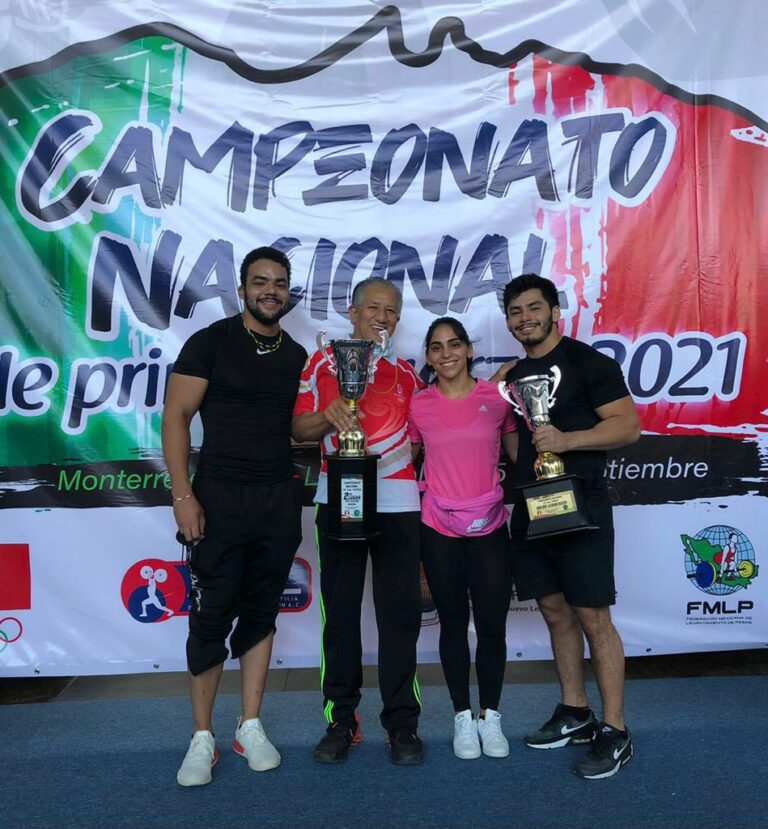 Pesistas ganan 12 medallas en Nacional de Primera Fuerza